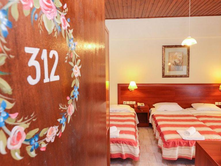 Spa Hotel Alex 루트라 에디프수 외부 사진